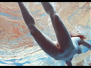 Piyavka Chehova massive elastic appetizing titties underwater